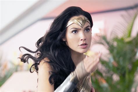 gal gadot deepfake gif|Shazam! 2 Director Responds to Deepfaked Wonder Woman